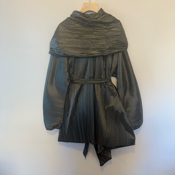 ADD Milano Women's Olive Green Pleated Lightweight Jacket - Picture 3 of 12